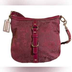 New Coach F14036 Gorgeous Vintage Stagecoach Berry Shoulder/Crossbody Hobo Bag